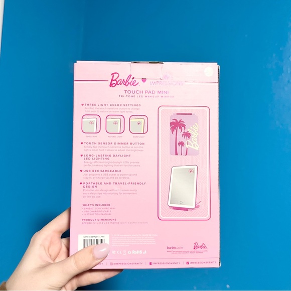 impressions x barbie - touch pad mini mirror - Picture 4 of 5